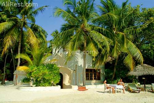 Nika Island Resort 8